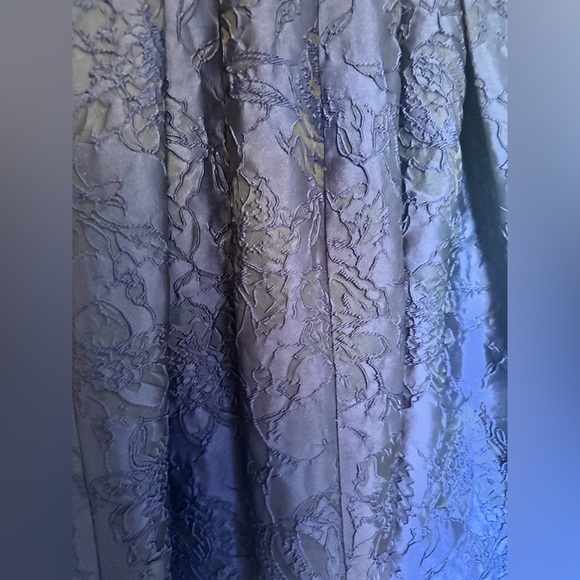 Gal Meets Glam Annabelle Satin Jacquard Dress Formal Cocktail Blue Size 8 EUC - Picture 9 of 9